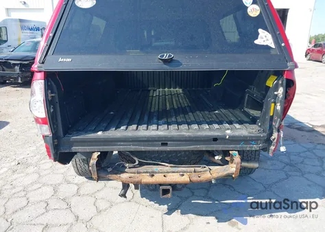 2012 Toyota Tacoma Base V6 из США, поврежденный, VIN 5TFUU4ENXCX023024